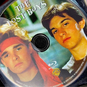 The Lost Boys - Blu  Ray 🧛‍♂️